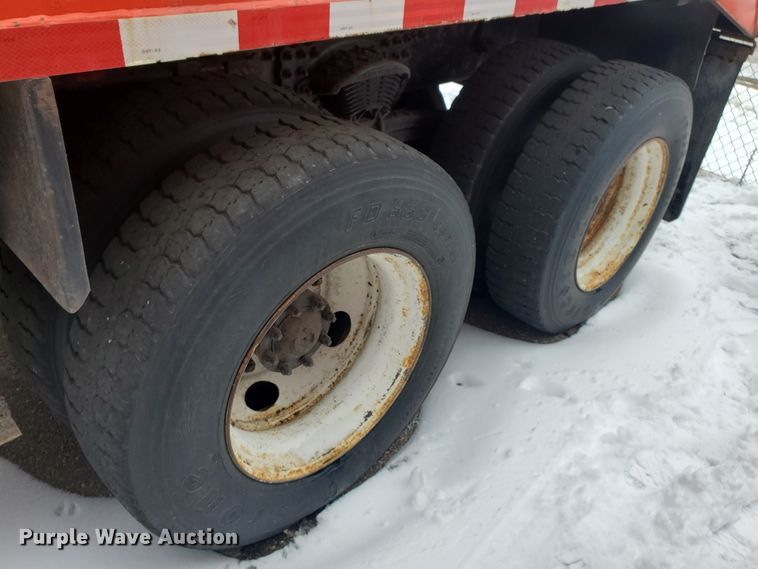 image for item EY9661 2001 Sterling LT7501  dump truck