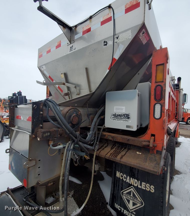image for item EY9662 2003 Sterling LT7501  dump truck