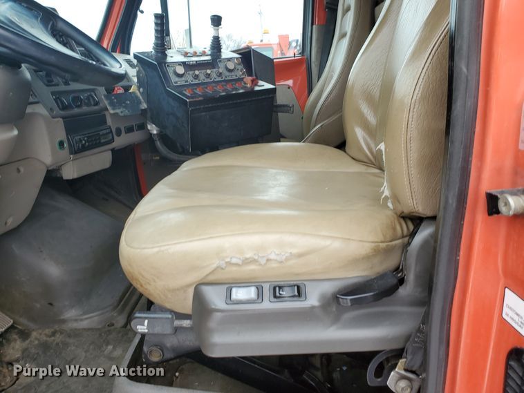 image for item EY9662 2003 Sterling LT7501  dump truck