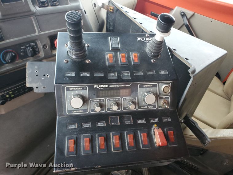 image for item EY9662 2003 Sterling LT7501  dump truck