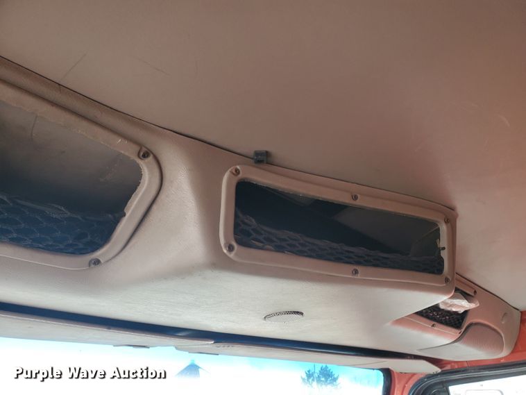 image for item EY9662 2003 Sterling LT7501  dump truck