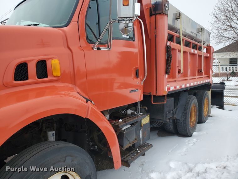 image for item EY9662 2003 Sterling LT7501  dump truck