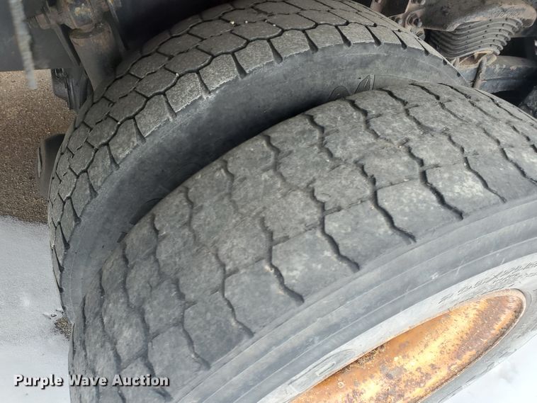 image for item EY9662 2003 Sterling LT7501  dump truck