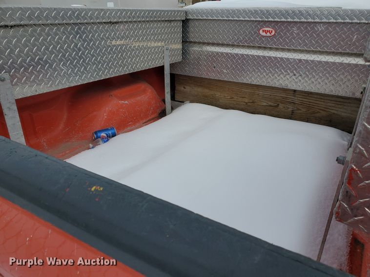 image for item EY9664 2006 Ford F250 Super Duty XL  pickup truck