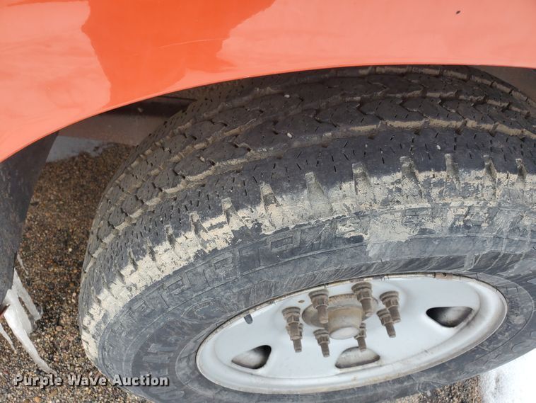 image for item EY9664 2006 Ford F250 Super Duty XL  pickup truck