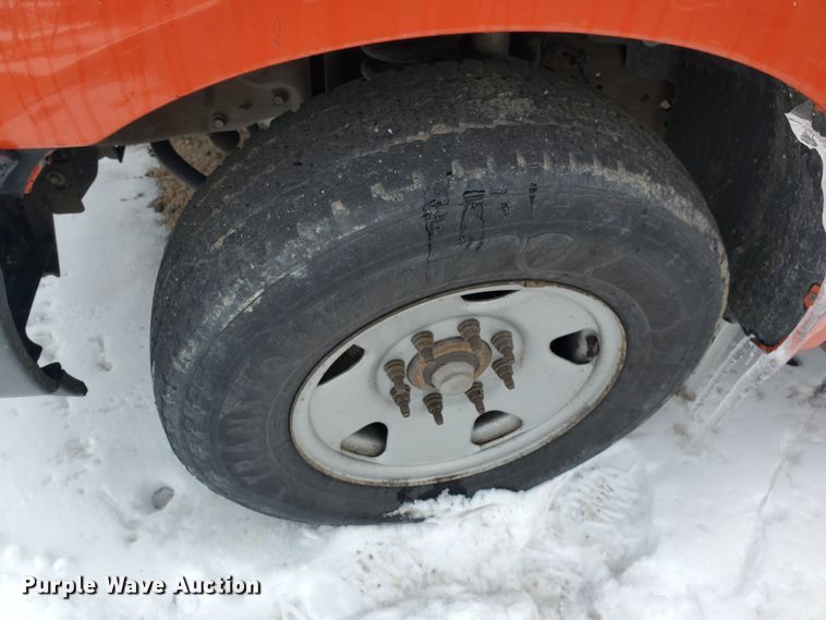 image for item EY9664 2006 Ford F250 Super Duty XL  pickup truck