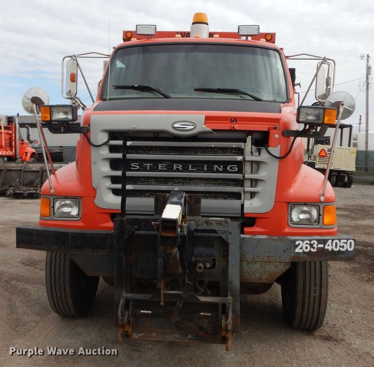 image for item GG9416 2001 Sterling LT7501  dump truck