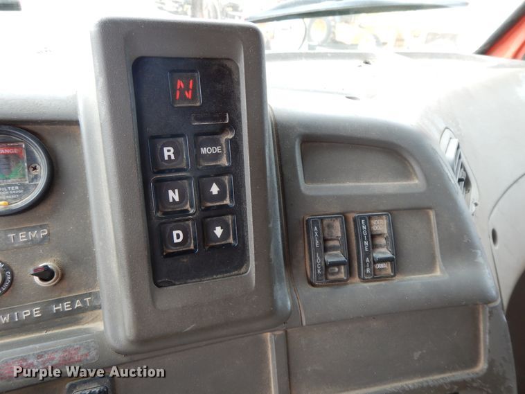 image for item GG9416 2001 Sterling LT7501  dump truck