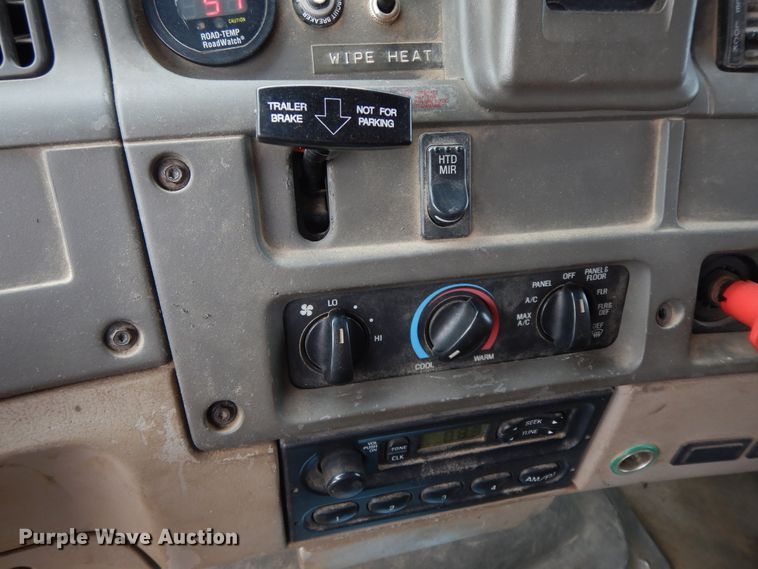 image for item GG9416 2001 Sterling LT7501  dump truck