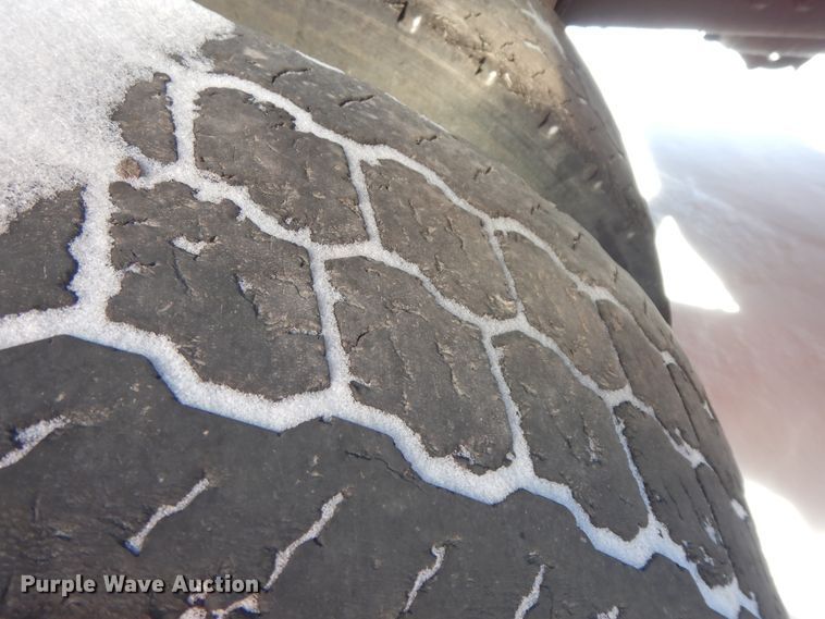 image for item GG9416 2001 Sterling LT7501  dump truck