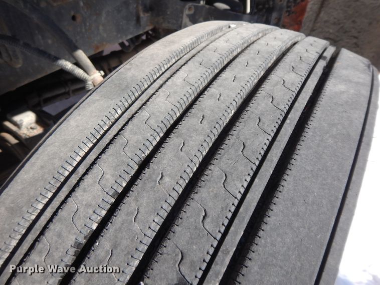 image for item GG9416 2001 Sterling LT7501  dump truck