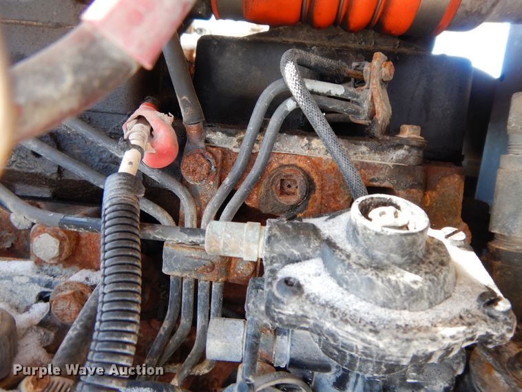 image for item GG9422 2005 New Holland LW110B  wheel loader