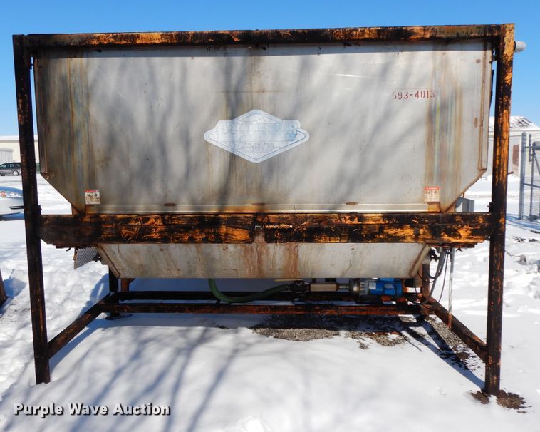 image for item GG9423 2003 Dultmeier DUBPS3000C salt brine maker