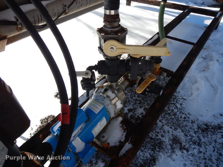 image for item GG9423 2003 Dultmeier DUBPS3000C salt brine maker