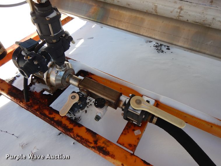 image for item GG9424 2003 Dultmeier DUBPS3000-SS salt brine maker