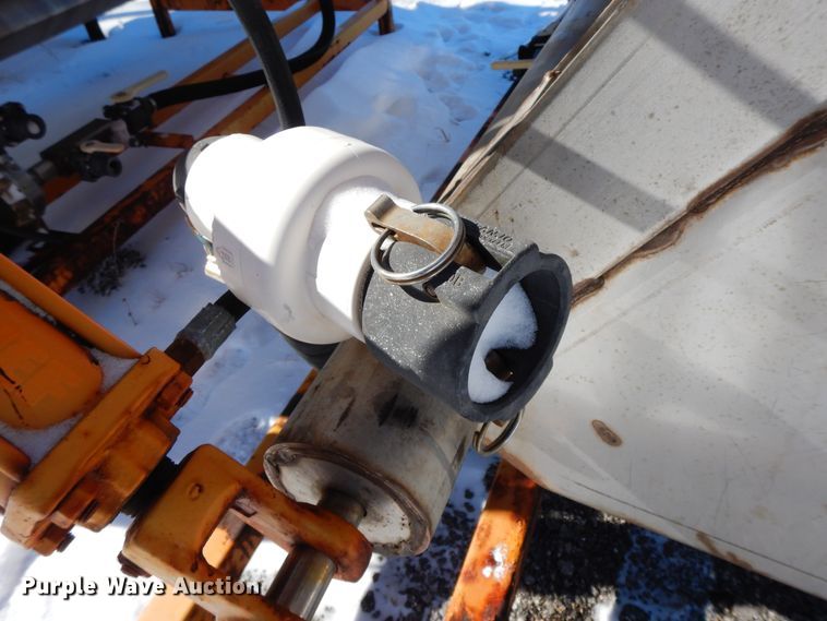 image for item GG9425 2003 Dultmeier DUBPS3000C salt brine maker