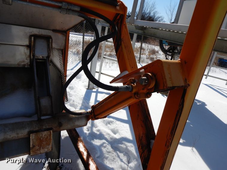 image for item GG9426 2003 Dultmeier DUBPS3000-SS salt brine maker