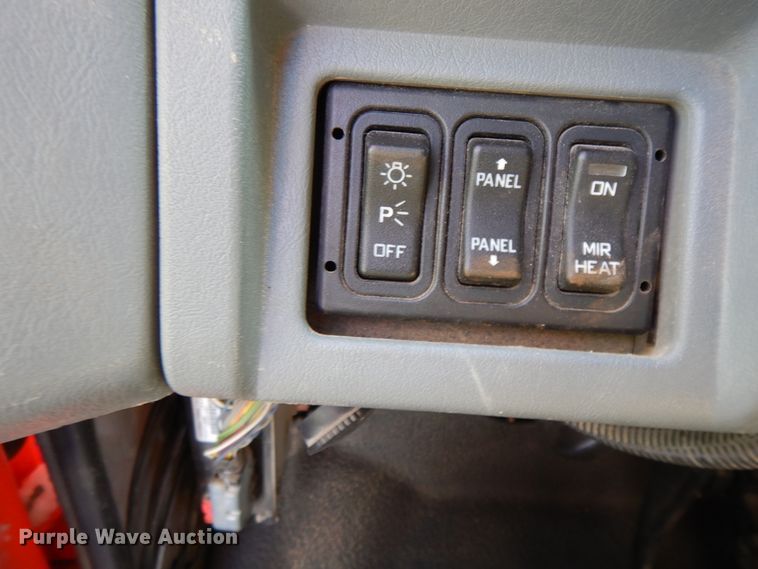 image for item GG9429 2005 International 7400  dump truck