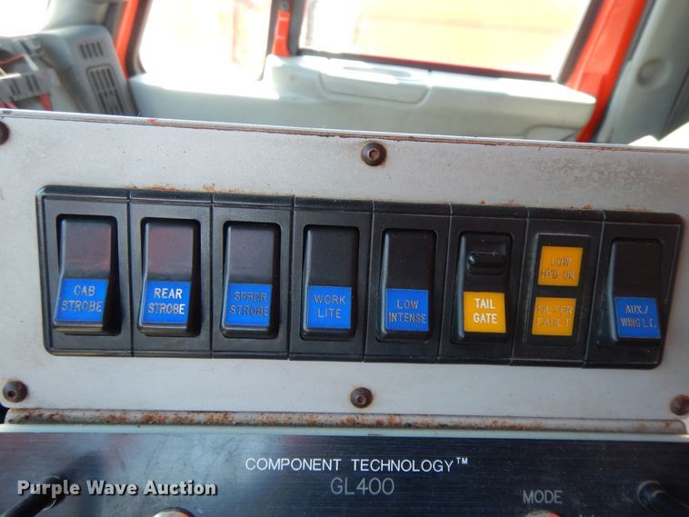 image for item GG9429 2005 International 7400  dump truck