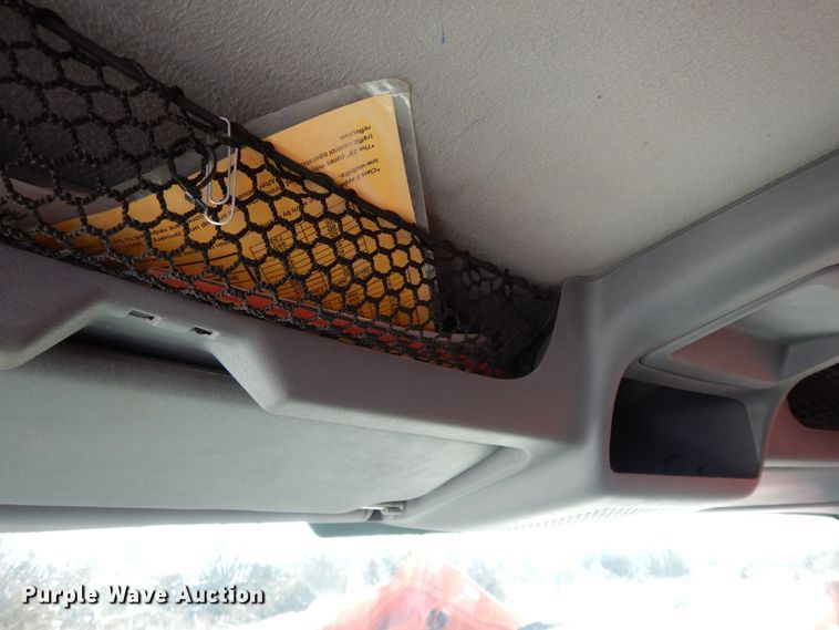 image for item GG9429 2005 International 7400  dump truck