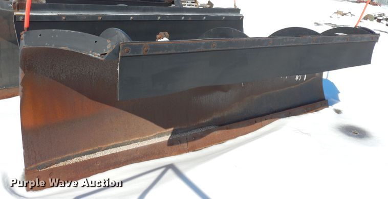 image for item GG9429 2005 International 7400  dump truck