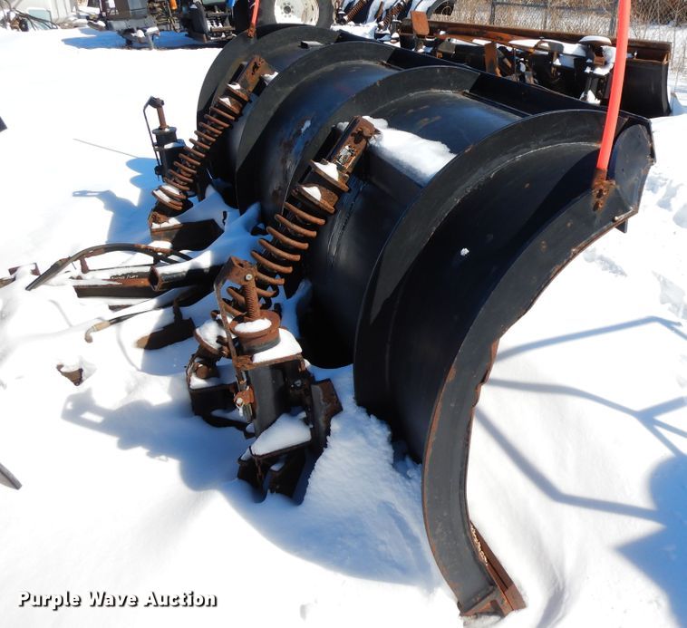 image for item GG9429 2005 International 7400  dump truck