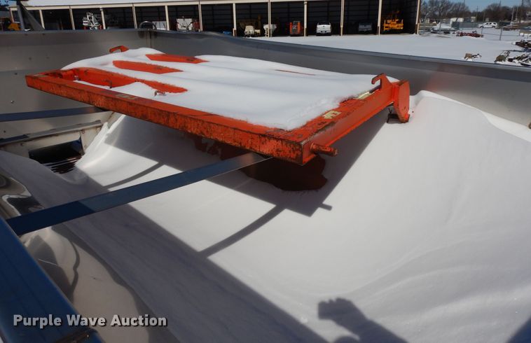 image for item GG9429 2005 International 7400  dump truck