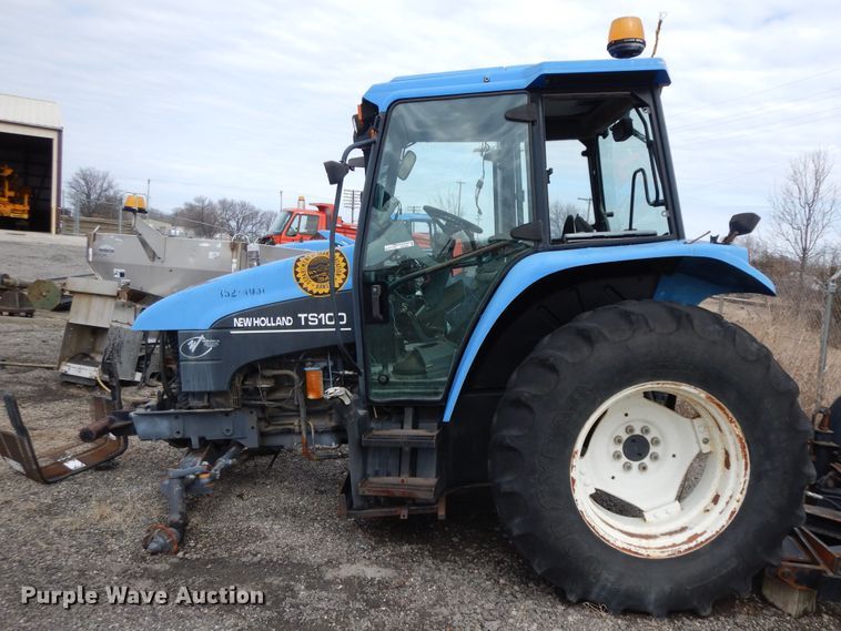 image for item GG9430 2001 New Holland TS100  tractor