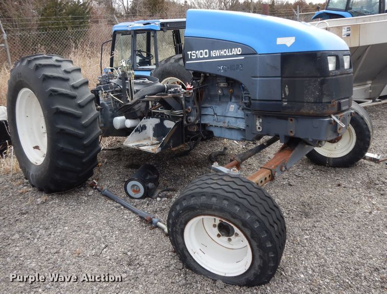image for item GG9432 2001 New Holland TS100  tractor