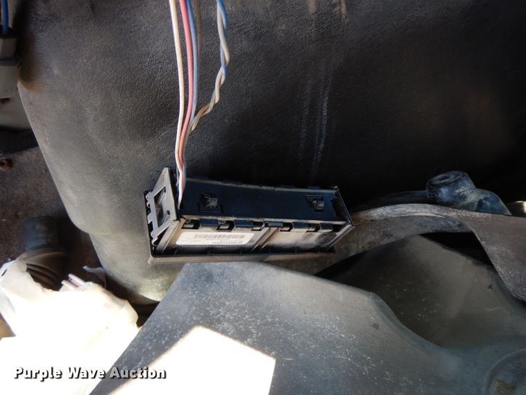 image for item GG9434 2005 International 7400  dump truck