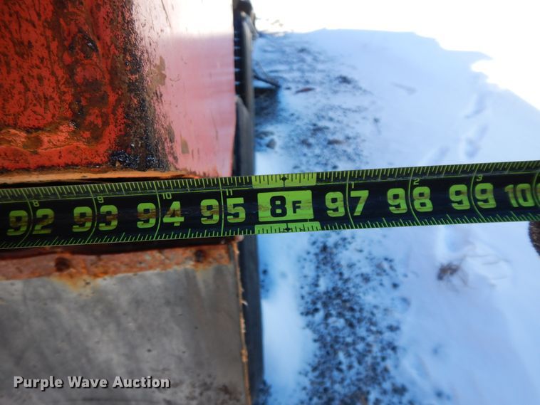 image for item GG9434 2005 International 7400  dump truck