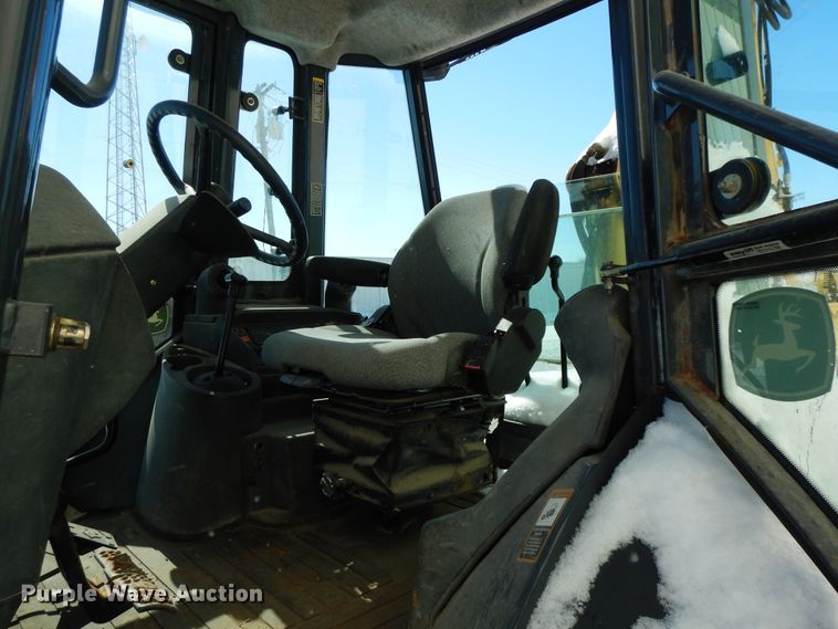 image for item GG9436 2005 John Deere 310G  backhoe
