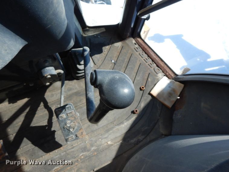 image for item GG9436 2005 John Deere 310G  backhoe