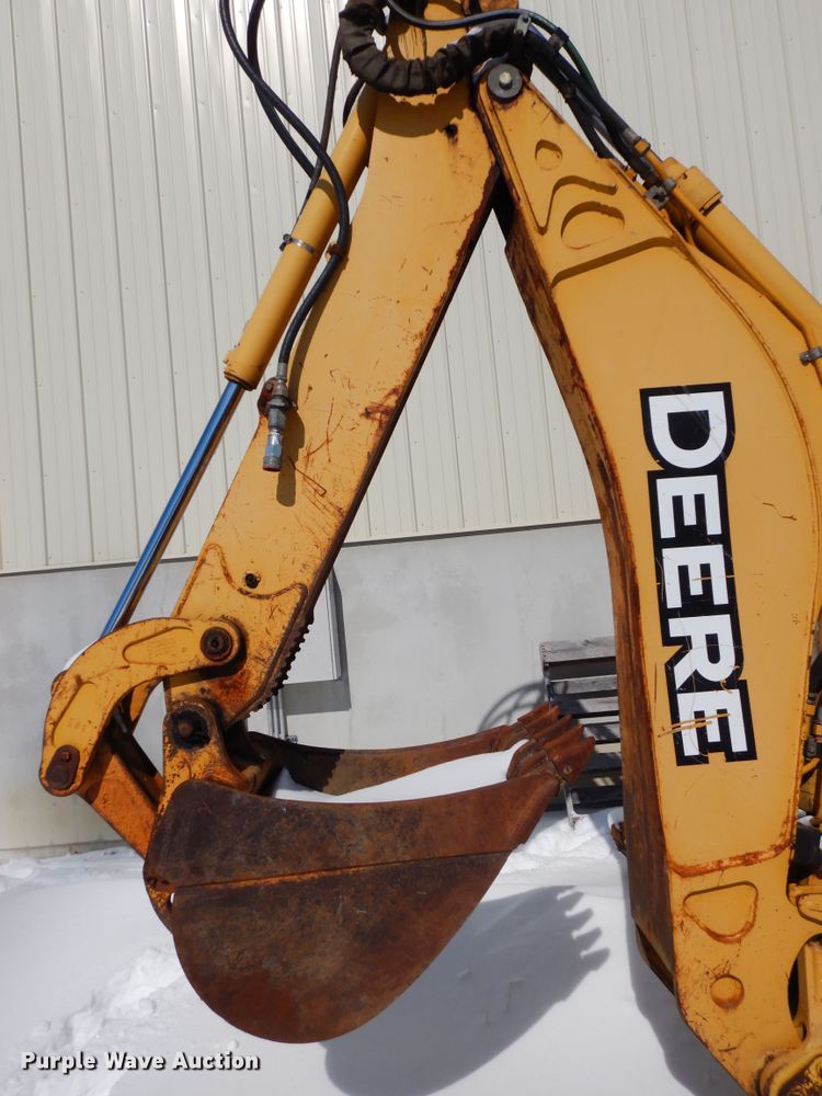 image for item GG9436 2005 John Deere 310G  backhoe
