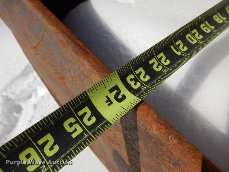 image for item GG9436 2005 John Deere 310G  backhoe