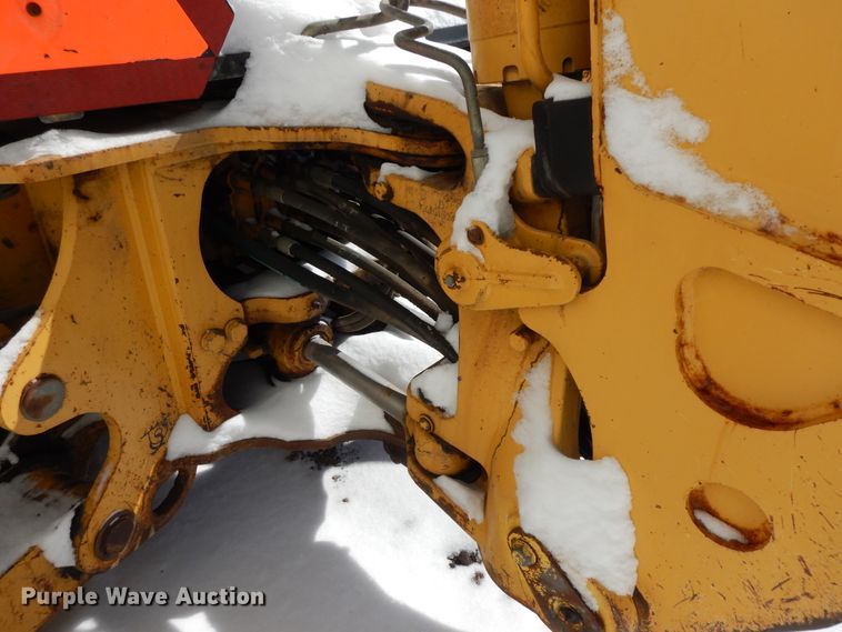 image for item GG9436 2005 John Deere 310G  backhoe