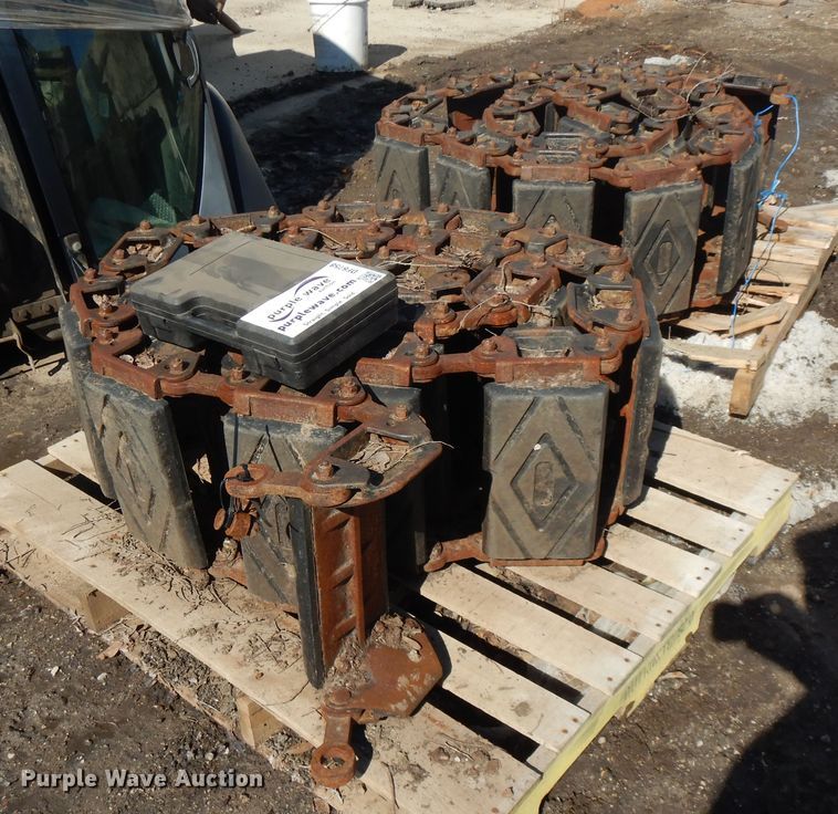 image for item DF6758 12"W skid steer tracks