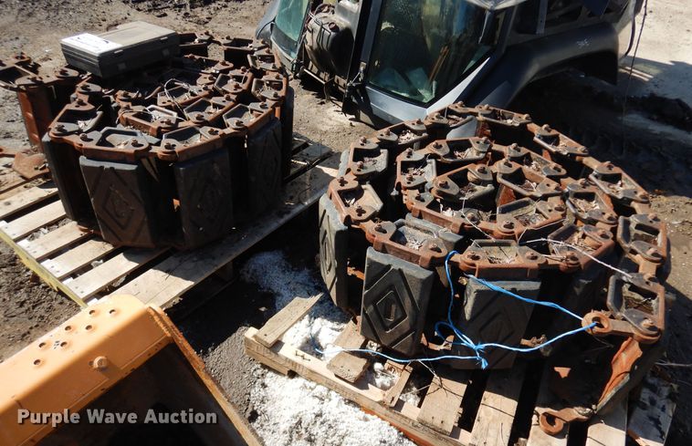 image for item DF6758 12"W skid steer tracks