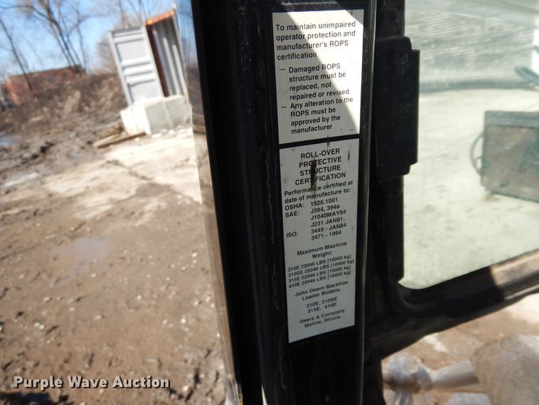 image for item DF6759 John Deere 310E cab