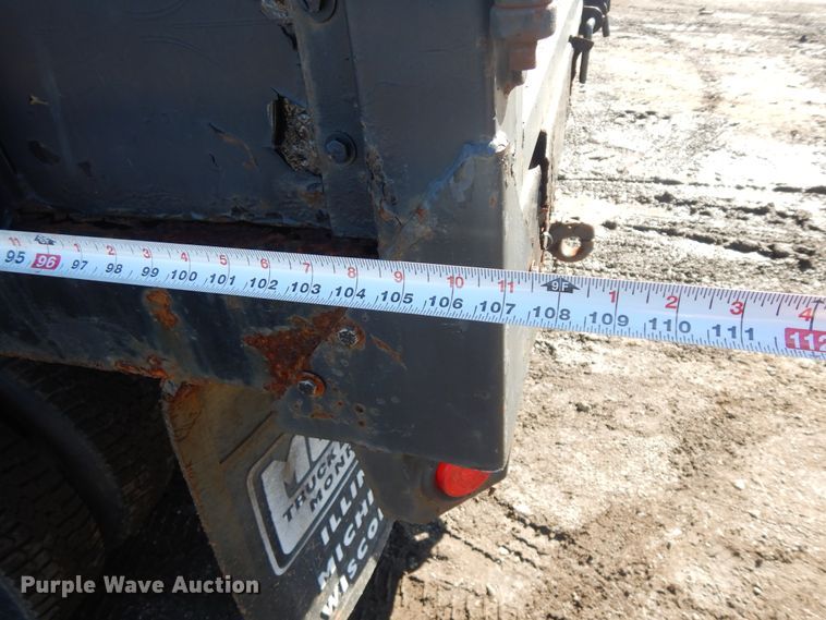 image for item DF6761 2005 Ford F450  flat dump bed truck