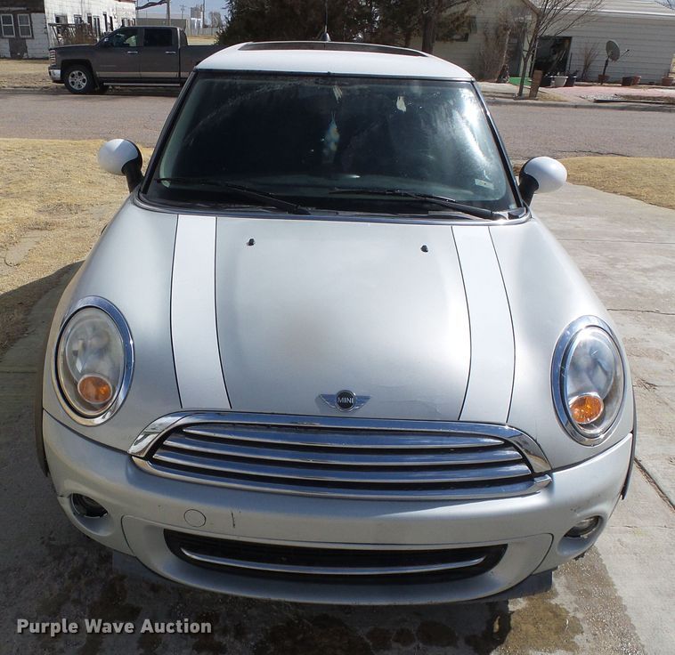 image for item DG8491 2011 Mini Cooper