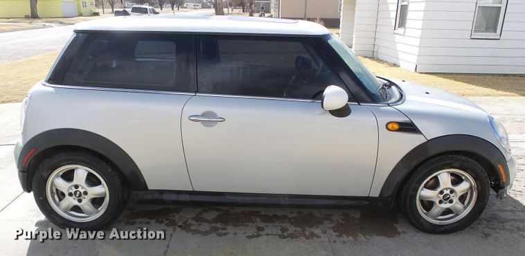 image for item DG8491 2011 Mini Cooper