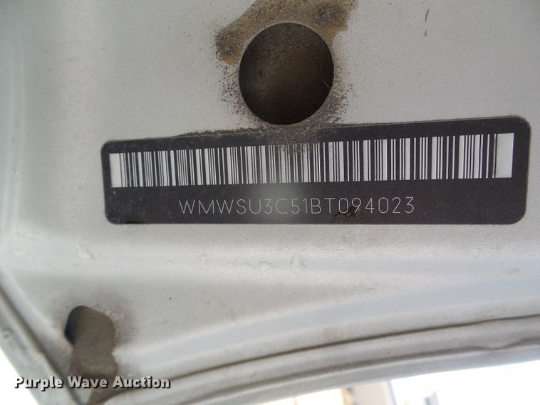 image for item DG8491 2011 Mini Cooper