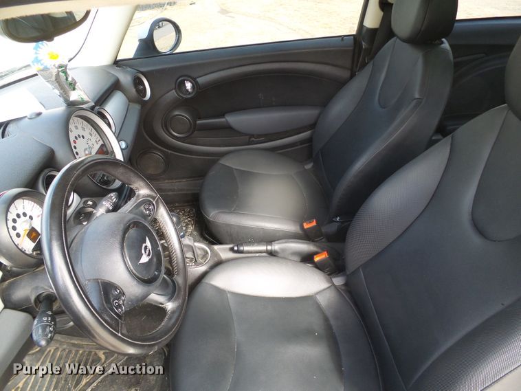 image for item DG8491 2011 Mini Cooper