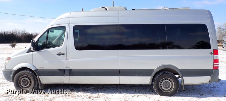 image for item DJ0052 2012 Mercedes Benz Sprinter 2500  van