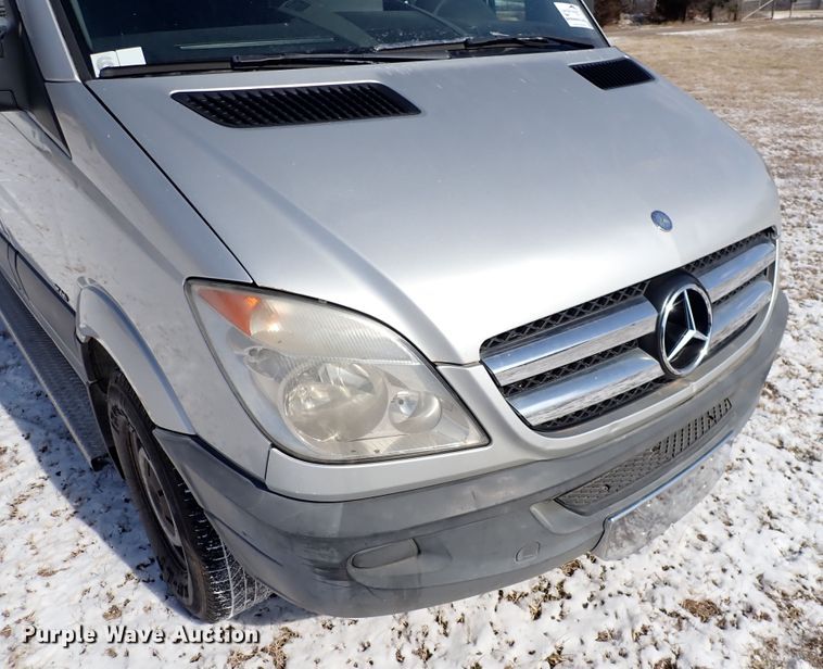image for item DJ0052 2012 Mercedes Benz Sprinter 2500  van