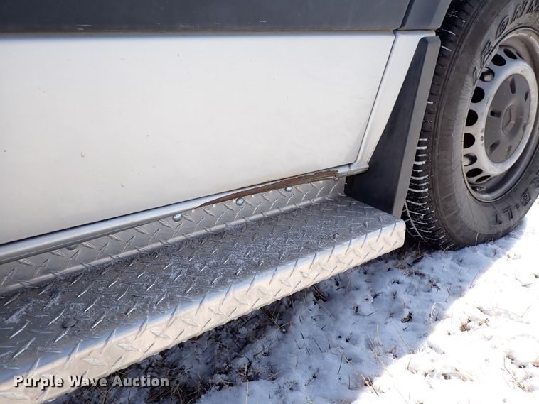 image for item DJ0052 2012 Mercedes Benz Sprinter 2500  van