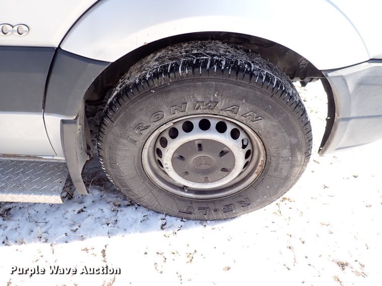 image for item DJ0052 2012 Mercedes Benz Sprinter 2500  van