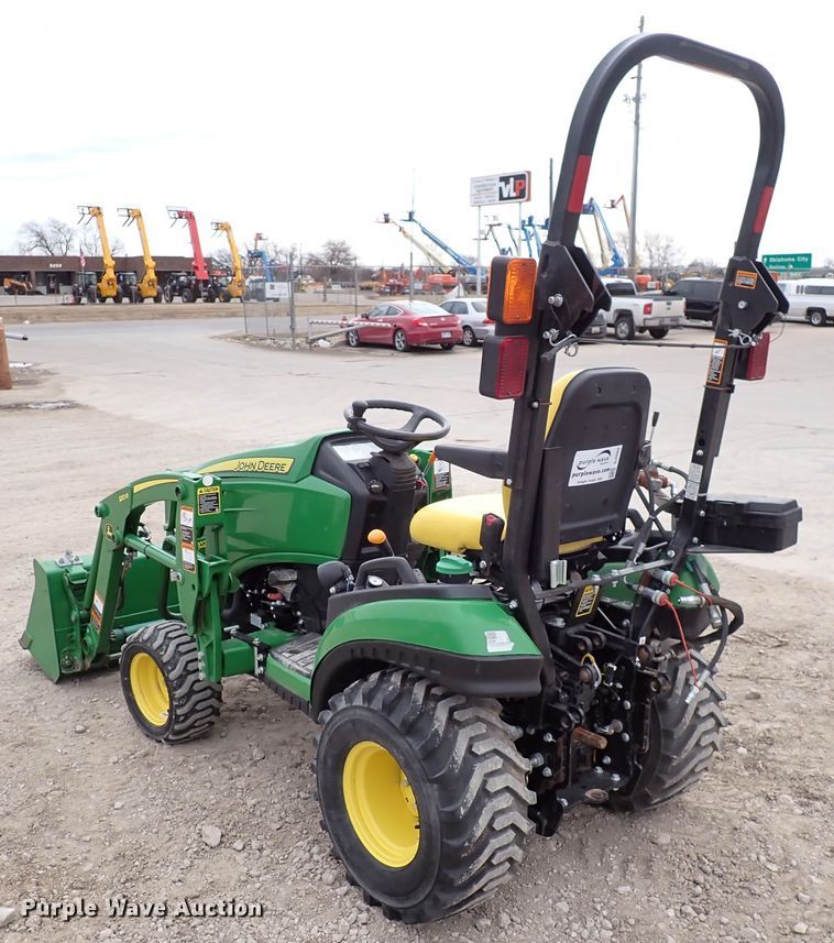 image for item DJ0060 2017 John Deere 1025R  MFWD tractor