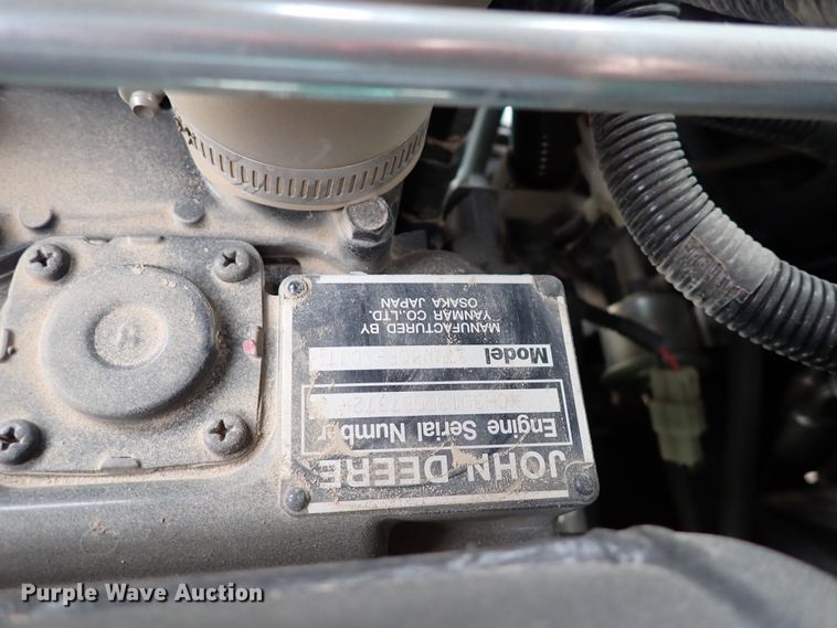 image for item DJ0060 2017 John Deere 1025R  MFWD tractor